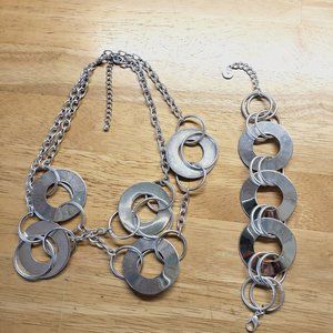 Ikita Necklace & Bracelet